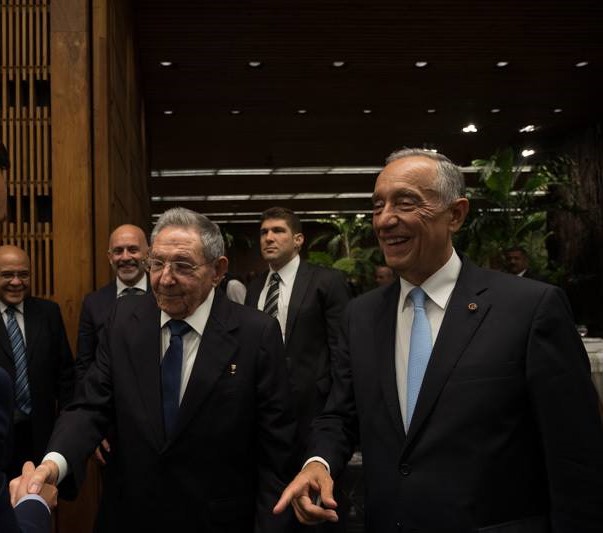 Raul Castro enviou mensagem de condolências a Marcelo Rebelo de Sousa