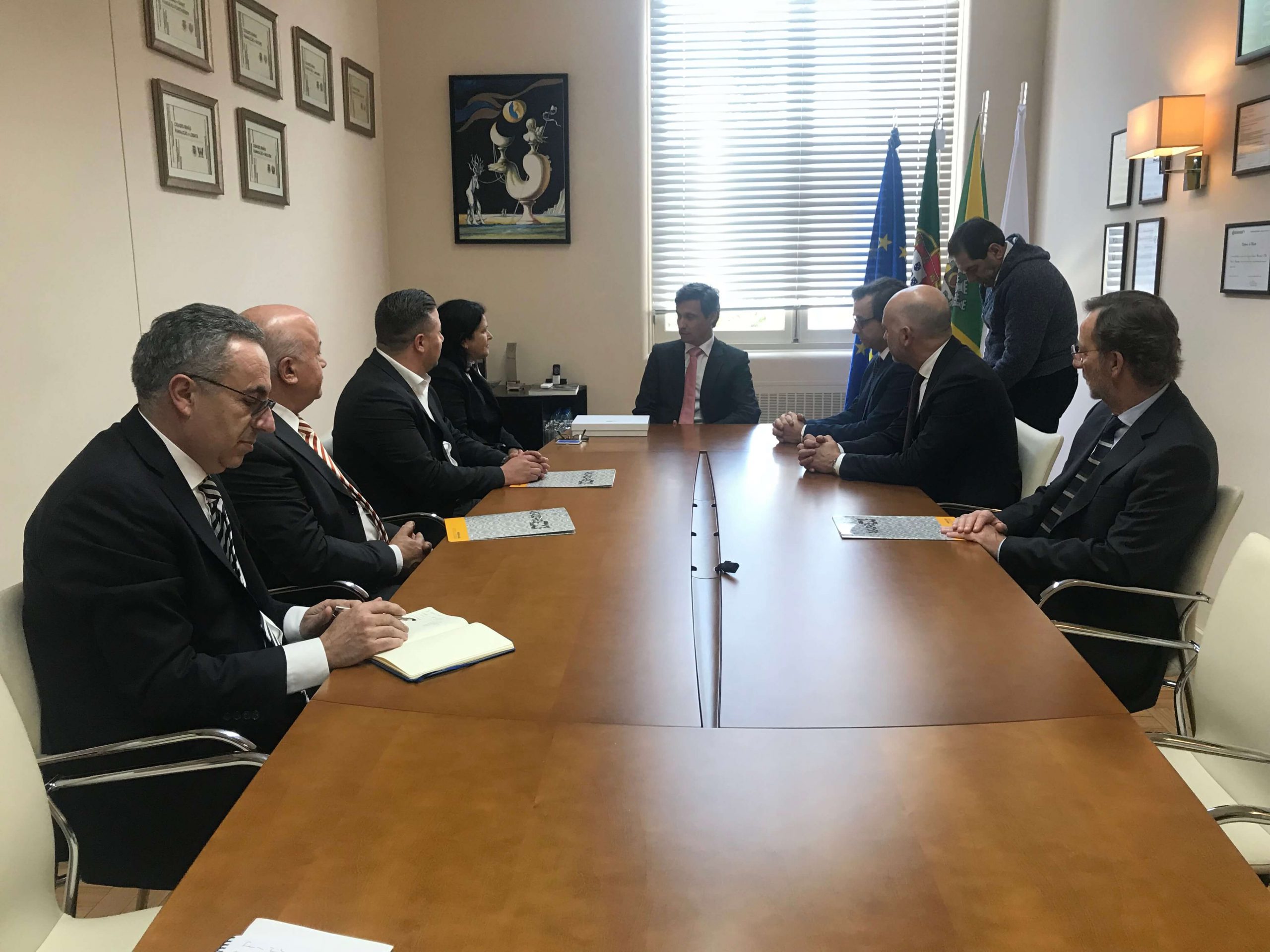 CCPC promove encontro entre a Embaixadora de Cuba e o Presidente do Município de Famalicão